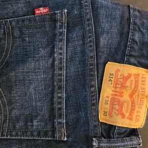Levi's 514 36x30 Jeans